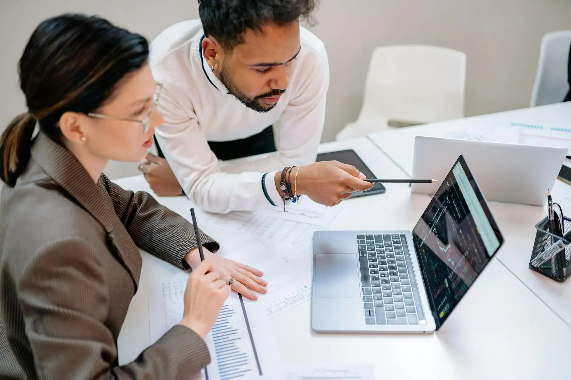 Sales Compensation Plan Examples That Actually Drive Behavior