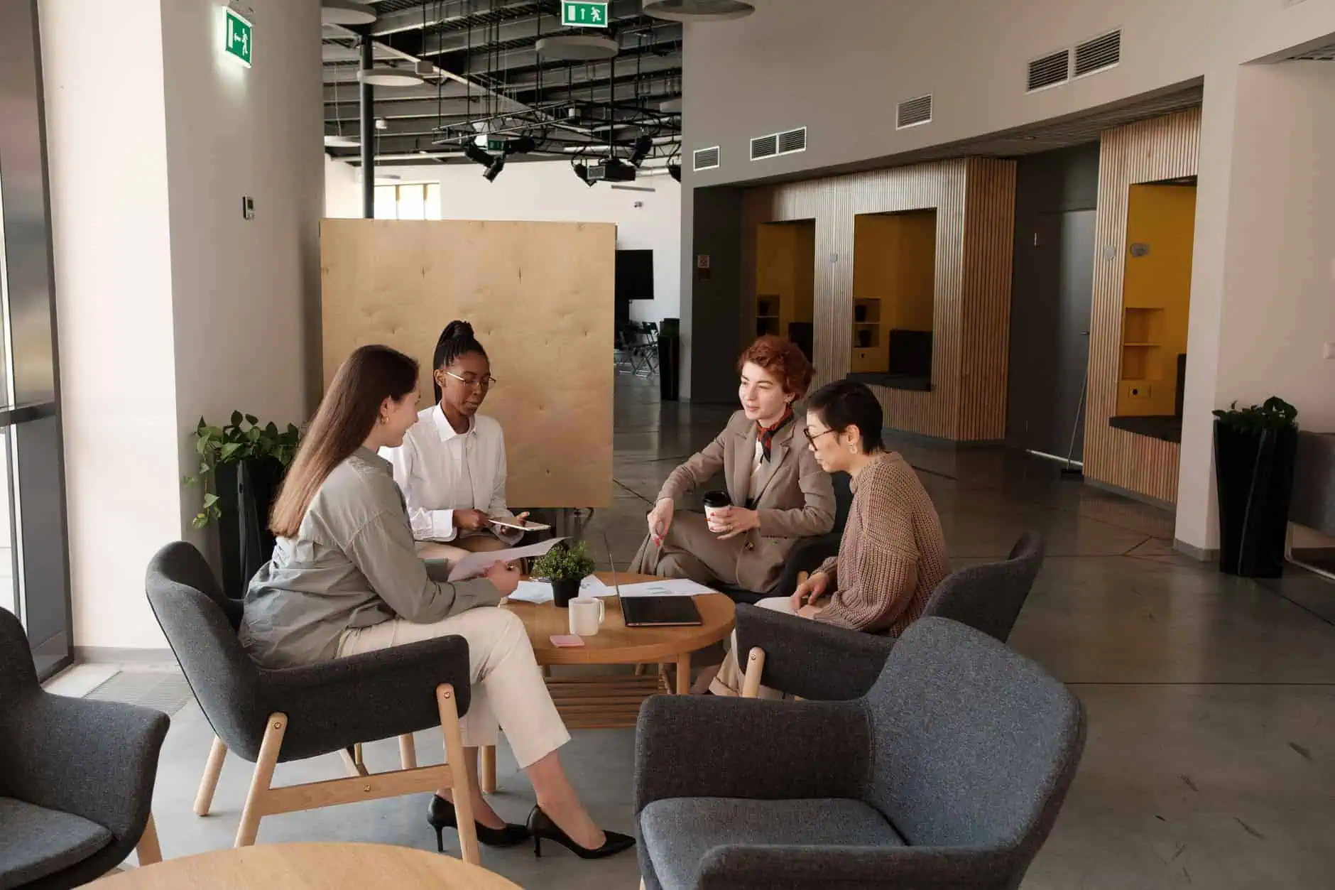 What Is a Fractional Sales Manager? Cost, Hours and When to Hire