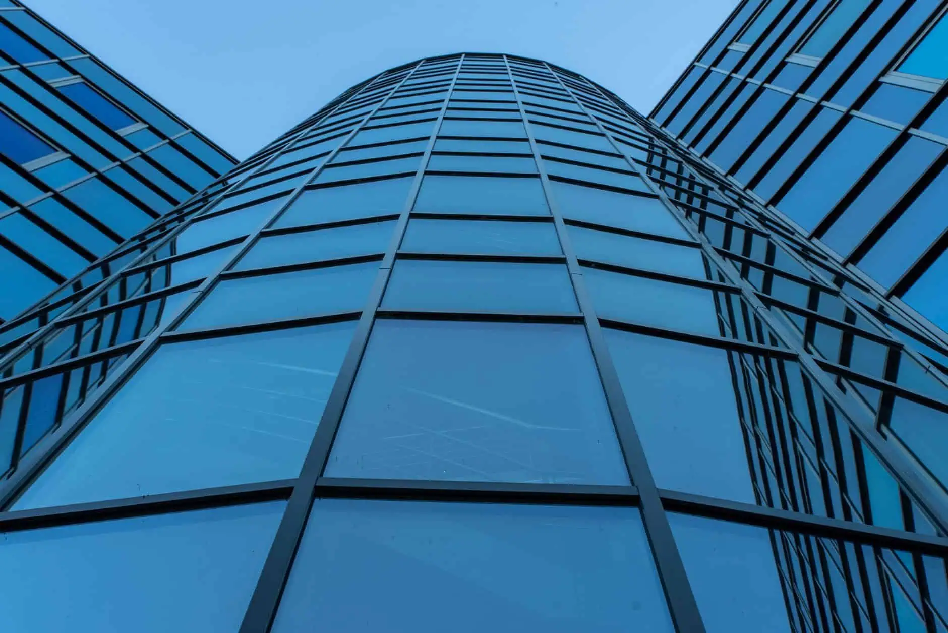 How to Build a Sales Team: Structure and Hiring from 5 to 100 Reps