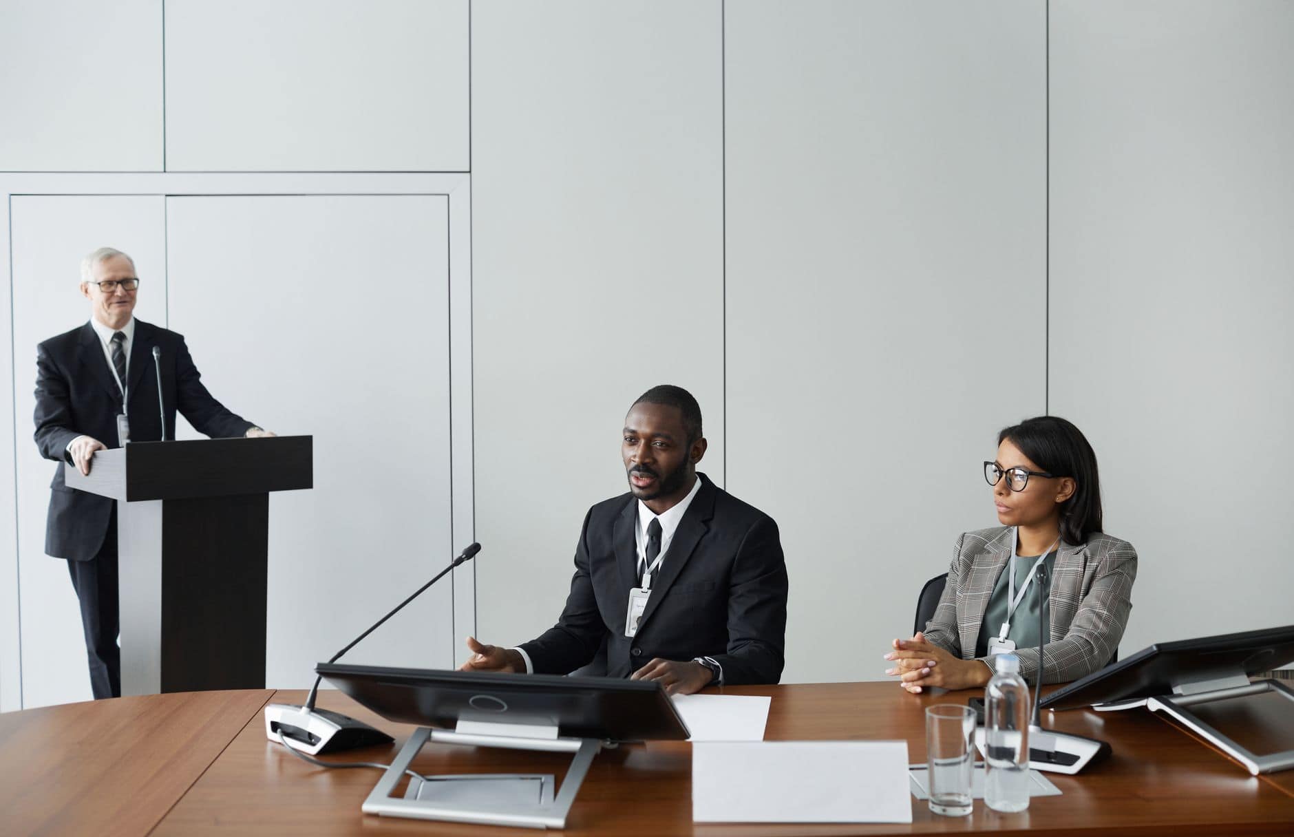 Hire a Sales Consultant: Who Checks the Reps After They Leave?
